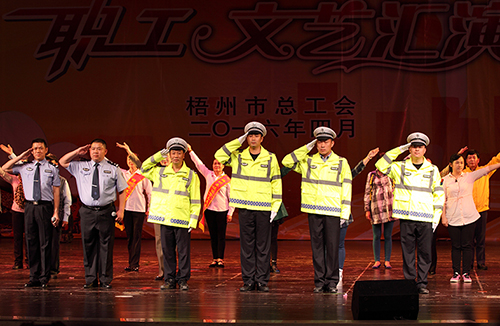 原創(chuàng)情景詩(shī)朗誦《無(wú)悔的誓言》.jpg