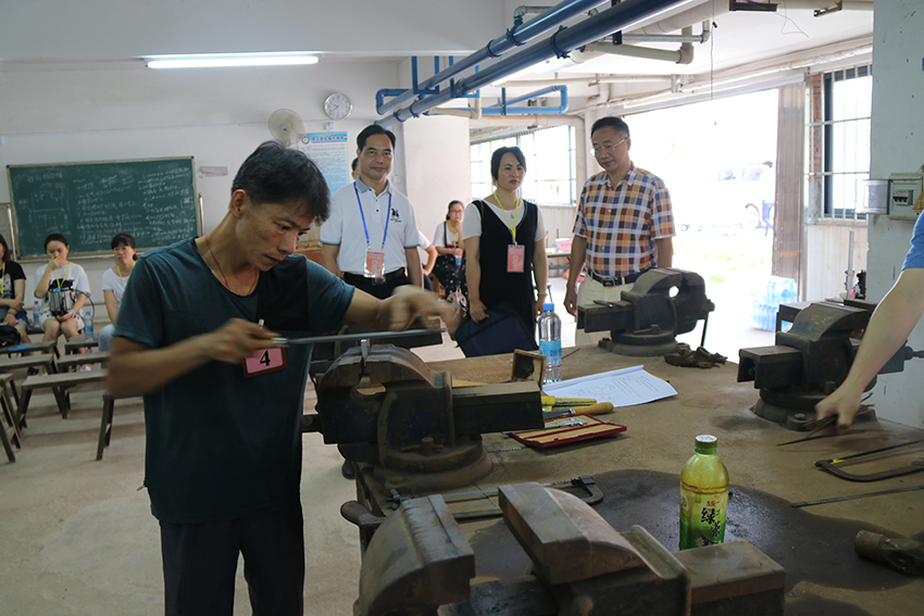 2-工具鉗工比賽.JPG