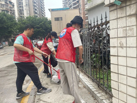 【創文明城】助力創全國文明城，工會志愿者在行動
