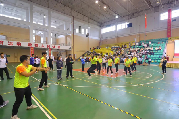 一起“趣”運(yùn)動(dòng)！2023年梧州市教職工趣味體育運(yùn)動(dòng)會(huì)歡樂(lè)無(wú)限