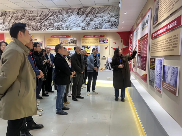 市茶業商會和僑商商會等商協會到市職工之家參觀交流