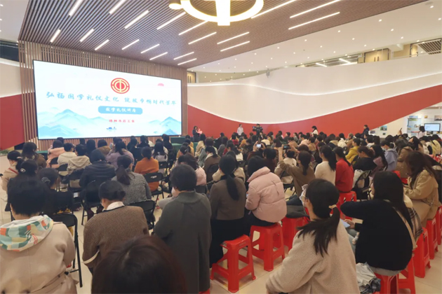 “花”樣過節，綻放巾幗芳華——市總工會舉辦慶“三八”國際婦女節系列活動（一）