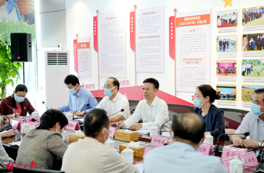 聚焦“三原六茶”做大做強六堡茶產業丨蔣連生深入梧州六堡茶企業宣傳學習黨的二十大精神